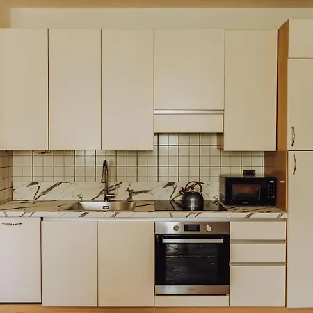 Prosecco Paradise Place